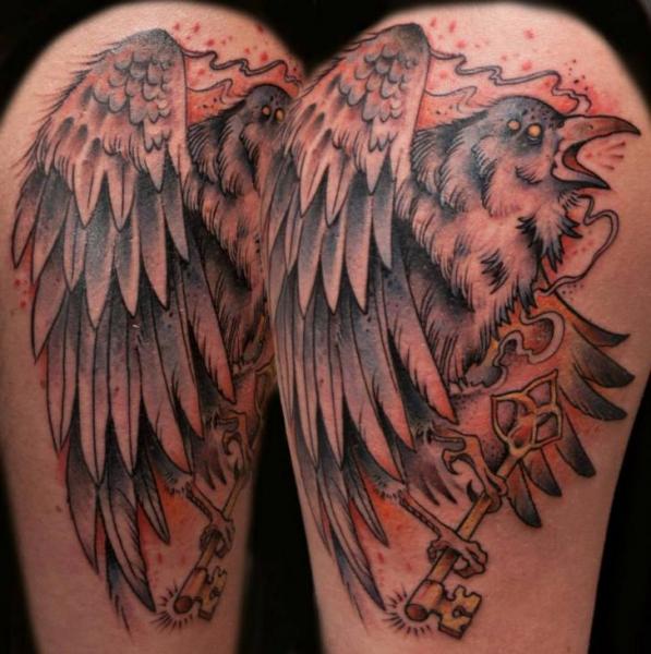 Shoulder Crow Key Tattoo by Dark Art Tattoo