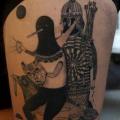 Fantasie Dotwork Oberschenkel tattoo von Dark Art Tattoo