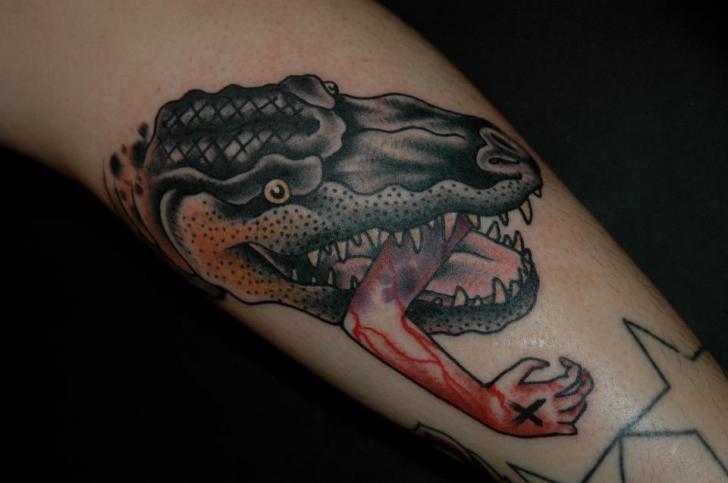 Рука Олд Скул Динозавр татуировка от Chad Koeplinger