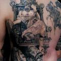 Realistische Frauen Rücken Schwein Gas Masken tattoo von Morbida Tattoo