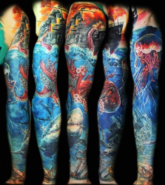 Realistische Hai Meer Schiff Oktopus Sleeve Tattoo von Ivan Yug