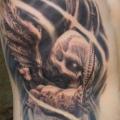 tatuaje Fantasy Lado Monstruo por Heidi Hay Tattoo