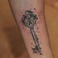 Arm Schlüssel 3d tattoo von SH TH