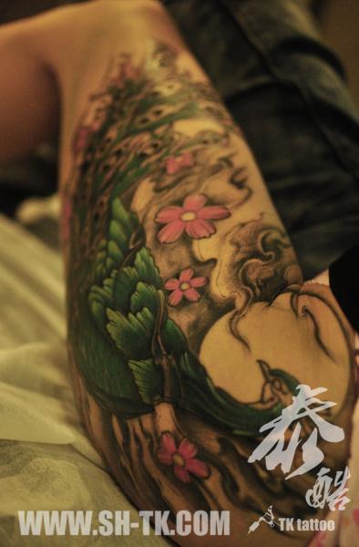 Leg Flower Japanese Peacock Tattoo by SH TH