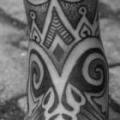 Fuß Bein Tribal tattoo von Mahakala Tattoo