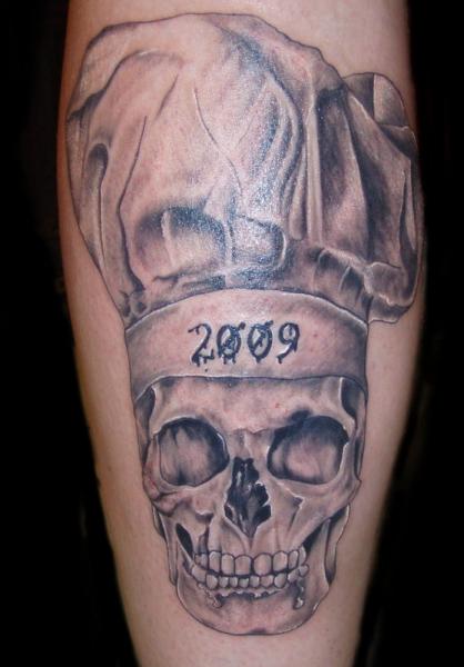 Tatuaje Brazo Fantasy Cráneo Sombrero por Csaba Kiss