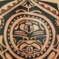 tatuaje Espalda Tribal Maori por Giahi