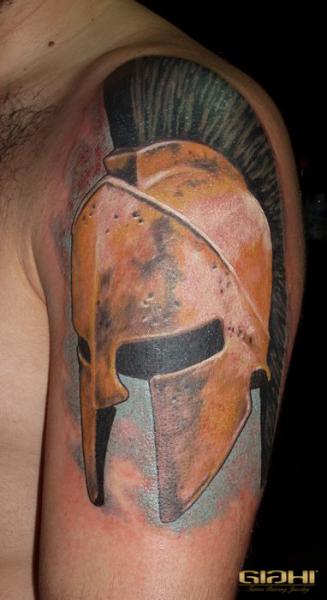 Плечо Реализм Шлем татуировка от Giahi