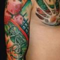 Schulter Arm Fantasie Brust Monster Würfel tattoo von Skin Deep Art