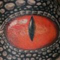 Arm Fantasie Auge tattoo von Morbid Art Tattoo