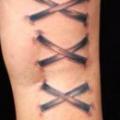 Realistische Bein Schleife tattoo von Morbid Art Tattoo
