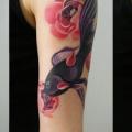tatuaje Brazo Flor Pescado por Sasha Unisex