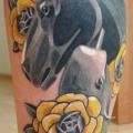 Waden Blumen Pferd tattoo von Sasha Unisex