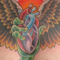 Brust Herz Flügel tattoo von Evil From The Needle