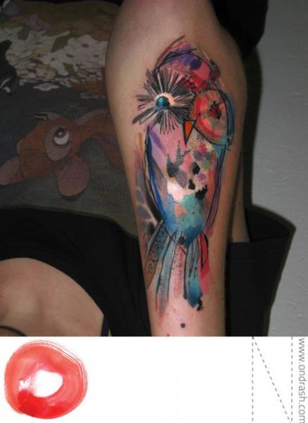 Tatuaggio Braccio Gufo Astratto di Ondrash Tattoo