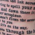Seite Leuchtturm tattoo von Ondrash Tattoo