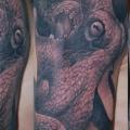 Shoulder Realistic Octopus tattoo by Silvercrane Tattoo