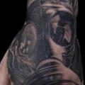 tatuaggio Realistici Mano Gas Maschera di Piranha Tattoo Supplies