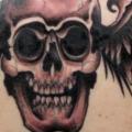 tatuaje Cráneo Espalda Alas por Tantrix Body Art