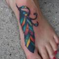 New School Fuß Feder tattoo von Tantrix Body Art