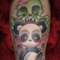 Arm Fantasie Panda Zombie tattoo von Hellyeah Tattoos