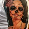 Shoulder Mexican Skull tattoo by Resul Odabaş