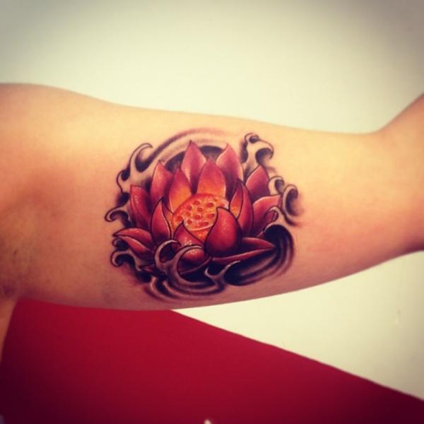Arm Lotus Flower Tattoo by Fatih Odabaş