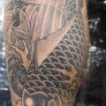 Waden Japanische Karpfen Koi tattoo von Illsynapse