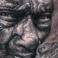 Porträt Realistische tattoo von Georgi Kodzhabashev