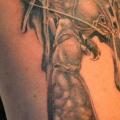 tatuaje Hombro Realista Langosta por Crazy Needle