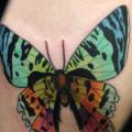 tatuaje Brazo Mariposa por Transcend Tattoo
