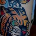 Arm Old School Tiger Dagger tattoo by Hand Made Tattoo