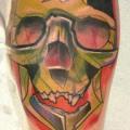 tatuaje Brazo Cráneo Abstracto por Voller Konstrat