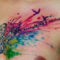 tatuaje Pecho Letras Cerebro Abstracto por Galata Tattoo