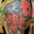 Shoulder Realistic Flower tattoo by JPJ tattoos