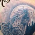 Rücken Wolf Mond tattoo von Михалыч Тату