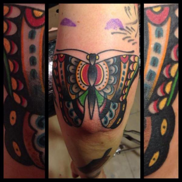 Ньйу Скул Нога Бабочка татуировка от Filip Henningsson
