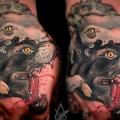 Hand Wolf Lamm tattoo von Kid Kros