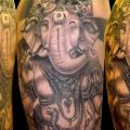 tatuaggio Spalla Religiosi Ganesh di Next Level Tattoo