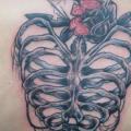 tatuaje Espalda Esqueleto por Black Star Studio