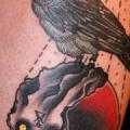 tatuaje Old School Cuervo por Black Star Studio