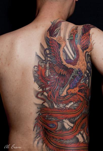 Tatuaje Fantasy Lado Espalda Fénix por Ali Ersari
