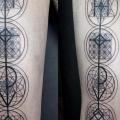Dotwork Thigh Abstract tattoo by MXM