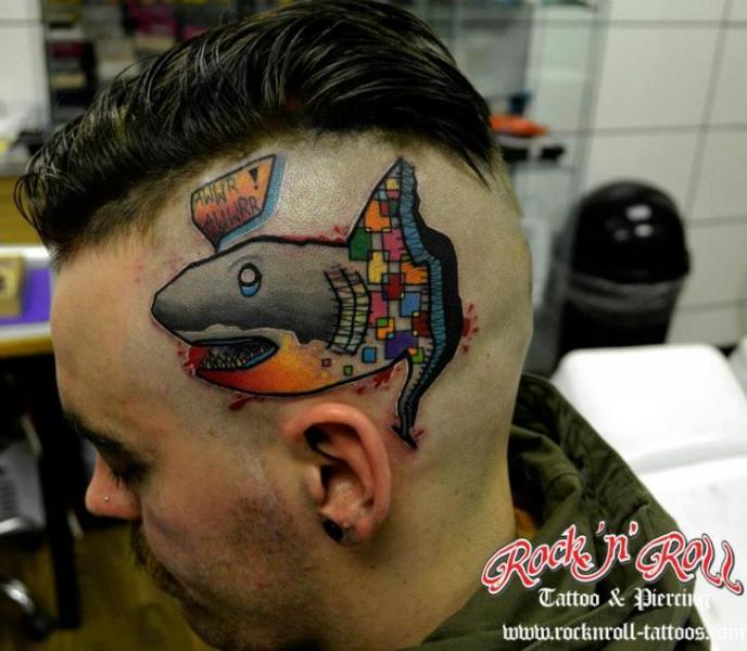 Tatuaż Głowa Rekin Abstrakcja przez Rock n Roll