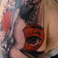 Schulter Abstrakt tattoo von Xoïl