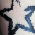 tatouage Bras Étoile par Mad-art Tattoo