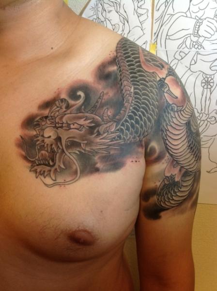 Shoulder Japanese Dragon Tattoo by Daichi Tattoos & Artworks