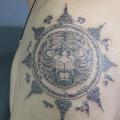 Shoulder Tiger tattoo by Forevertattoo Studio