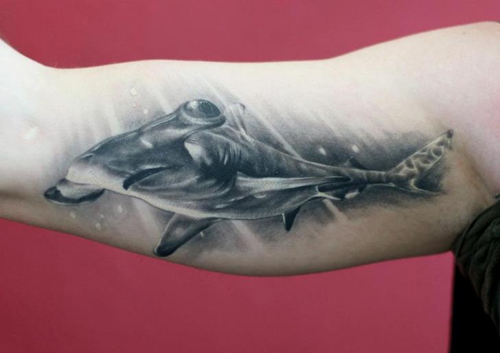 Arm Realistic Fish Tattoo by Da Silva Tattoo