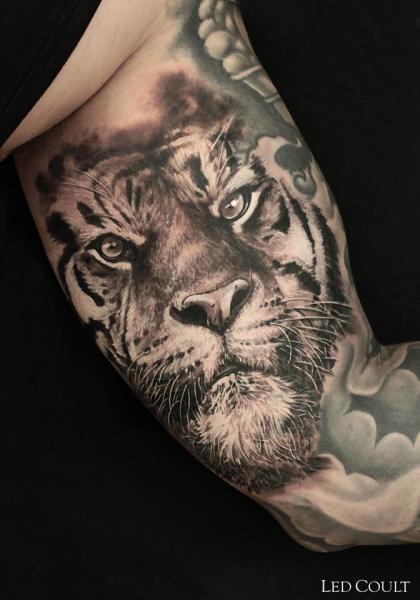 Tatuaje Brazo Realista Tigre por Led Coult